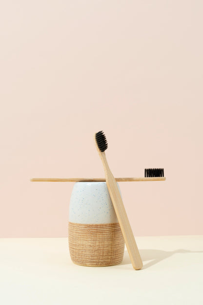 Cepillo de Dientes de Bambú